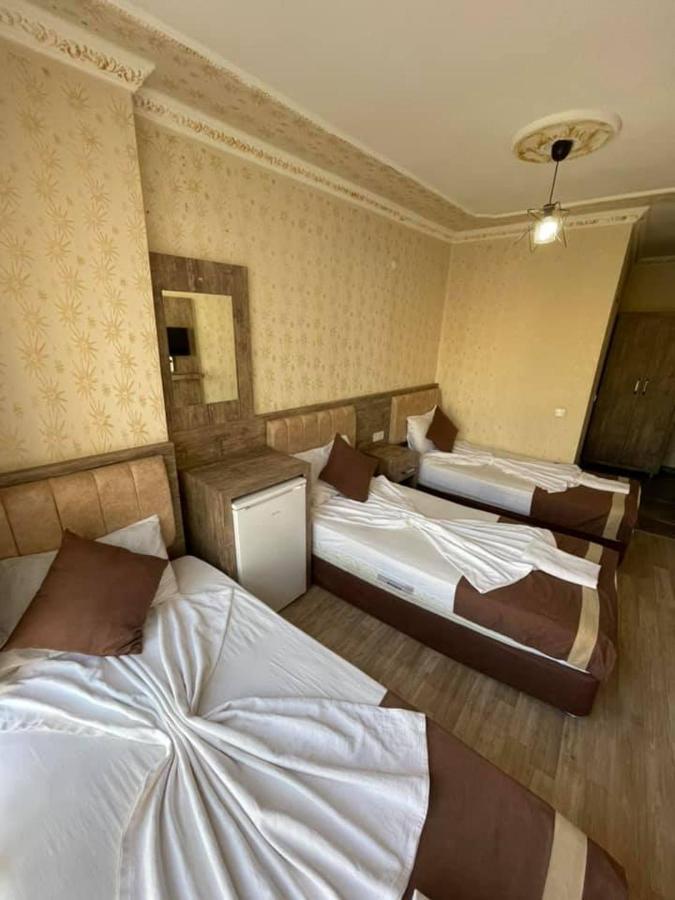 Oezguer Hotel 안탈리아 외부 사진