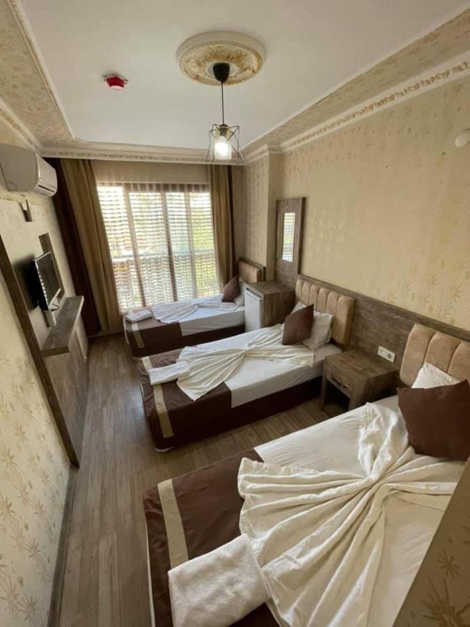 Oezguer Hotel 안탈리아 외부 사진