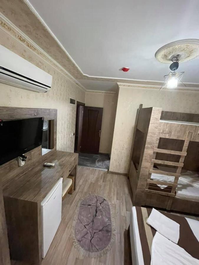 Oezguer Hotel 안탈리아 외부 사진