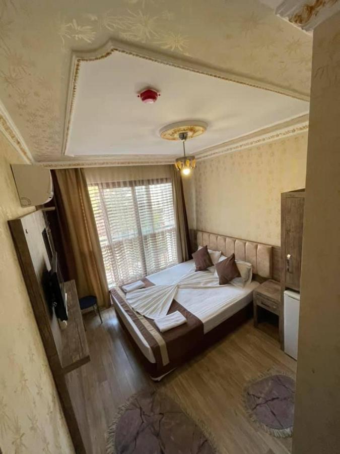 Oezguer Hotel 안탈리아 외부 사진