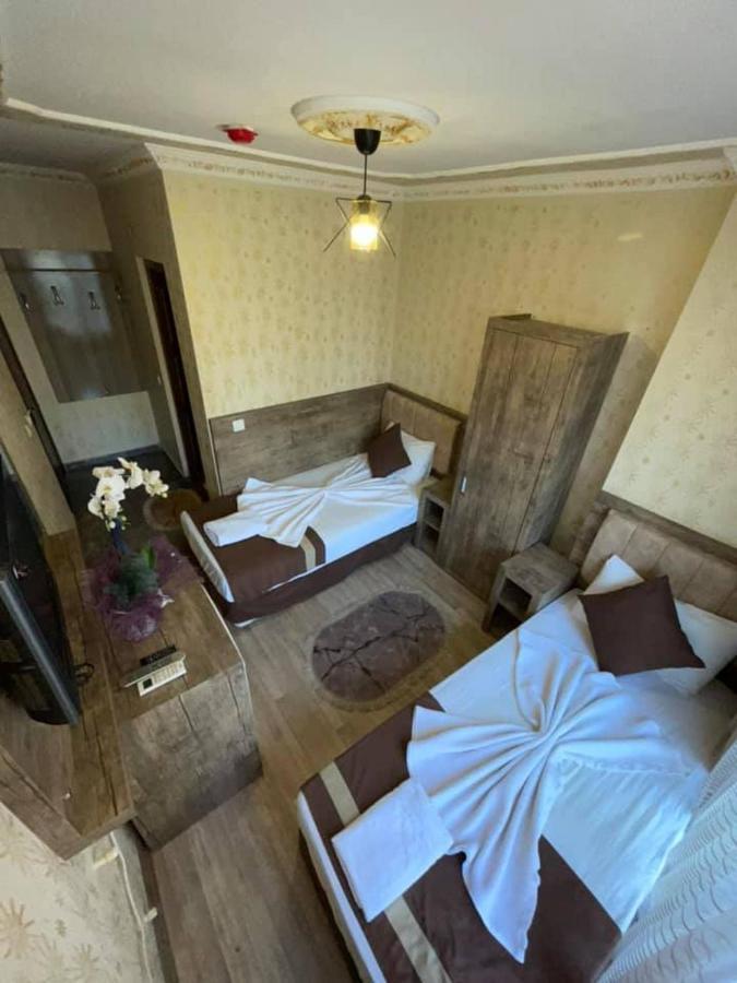 Oezguer Hotel 안탈리아 외부 사진